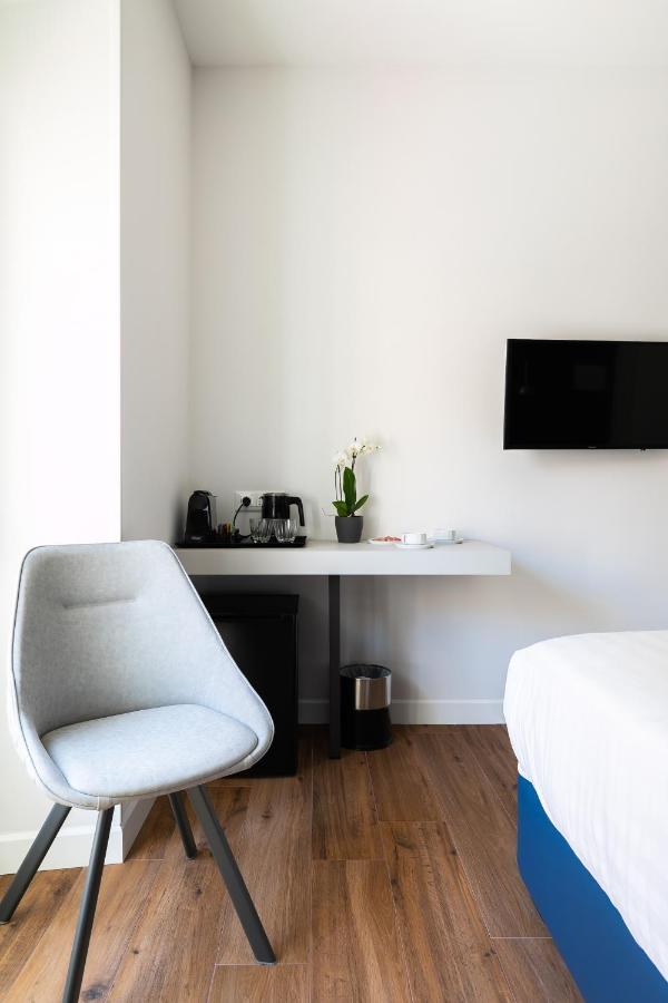 Briseide Boutique Rooms Colosseum Roma Exterior foto